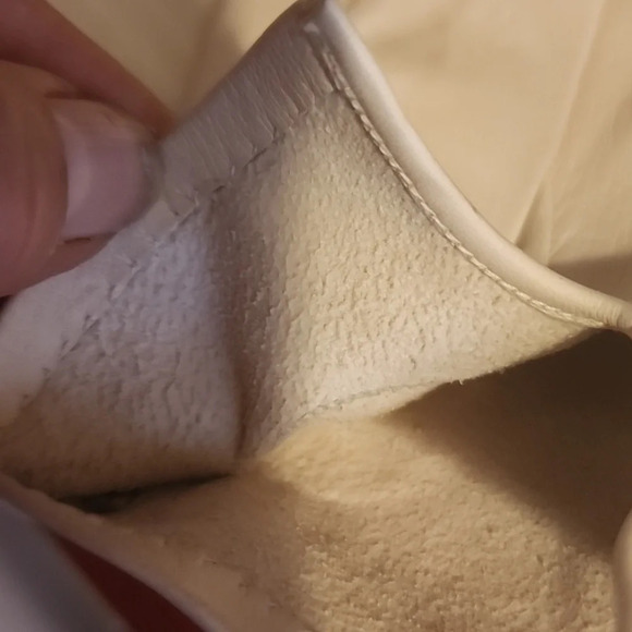 Vintage off white chain leather gloves 6 - Picture 11 of 12